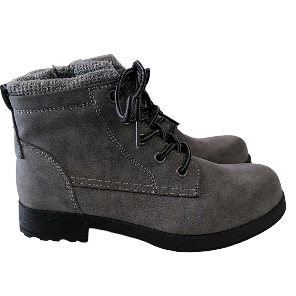 Sporto kids‎ ankle boots, medium gray size 3 lace up. Side zipper